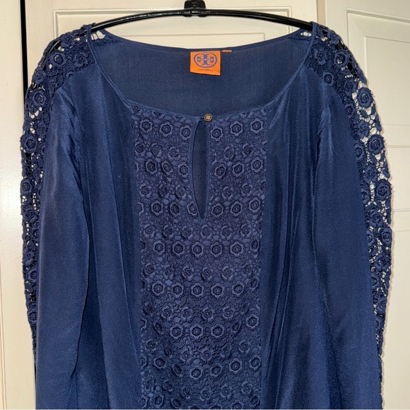 Tory Burch Silk Lillian Blouse, size 10 - Picture 5 of 13
